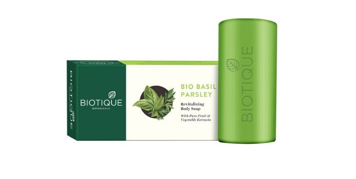 Biotique Basil and Parsely Revitalising body soap